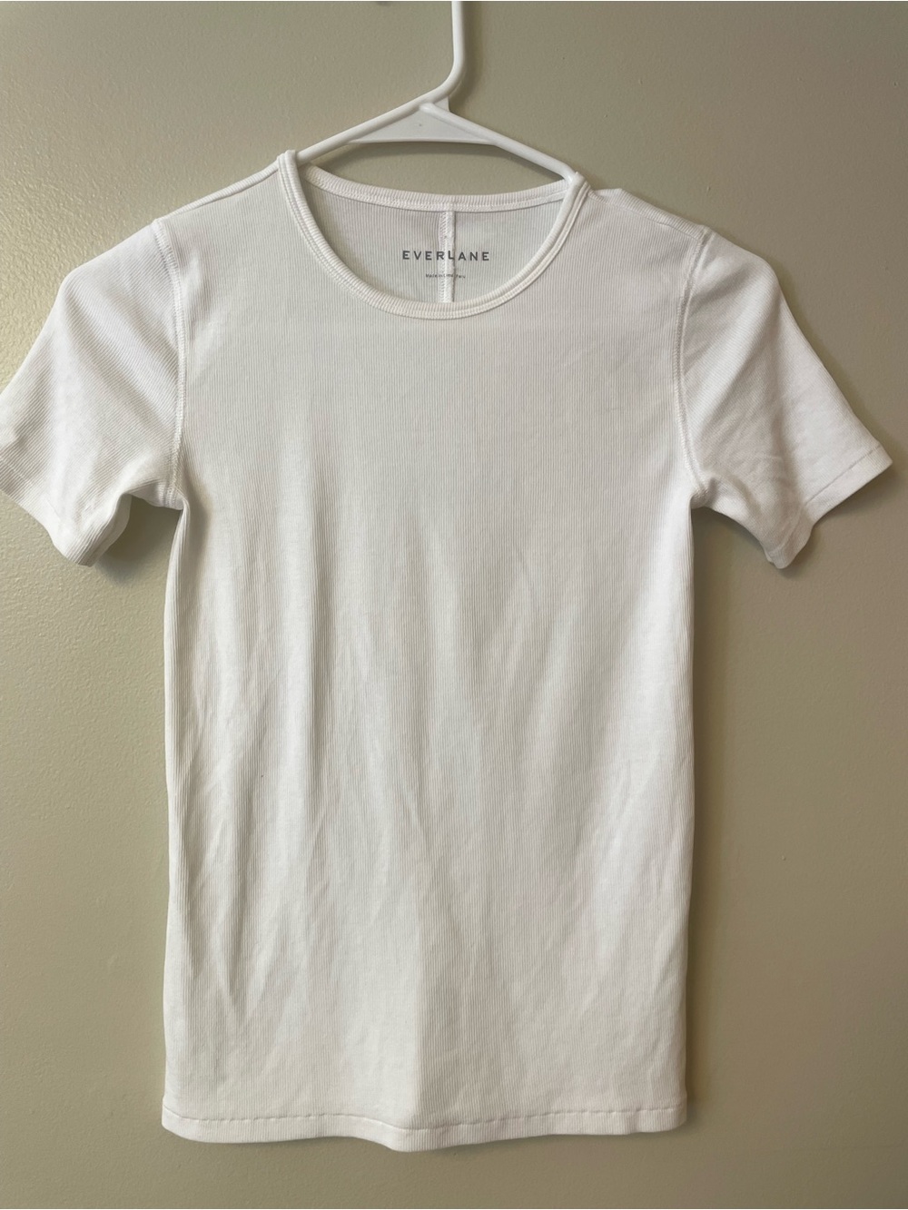 Everlane White Short Sleeve Crewneck Tee